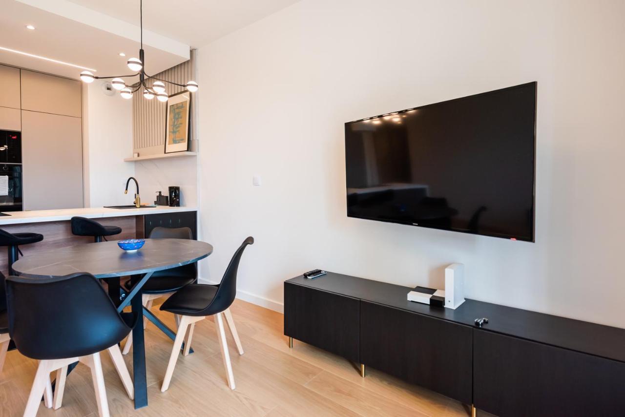 Wola Marble Apartment Warschau Buitenkant foto
